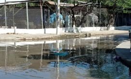 Rebosamiento de aguas negras en Santa Marta