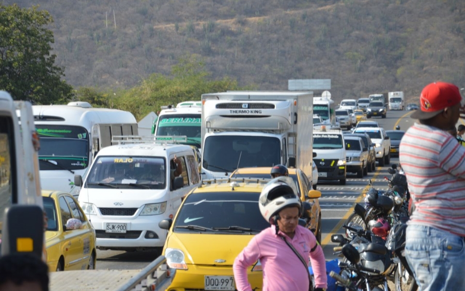 Oscar Mejía - Seguimiento.co El accidente causó congestión vehícular.