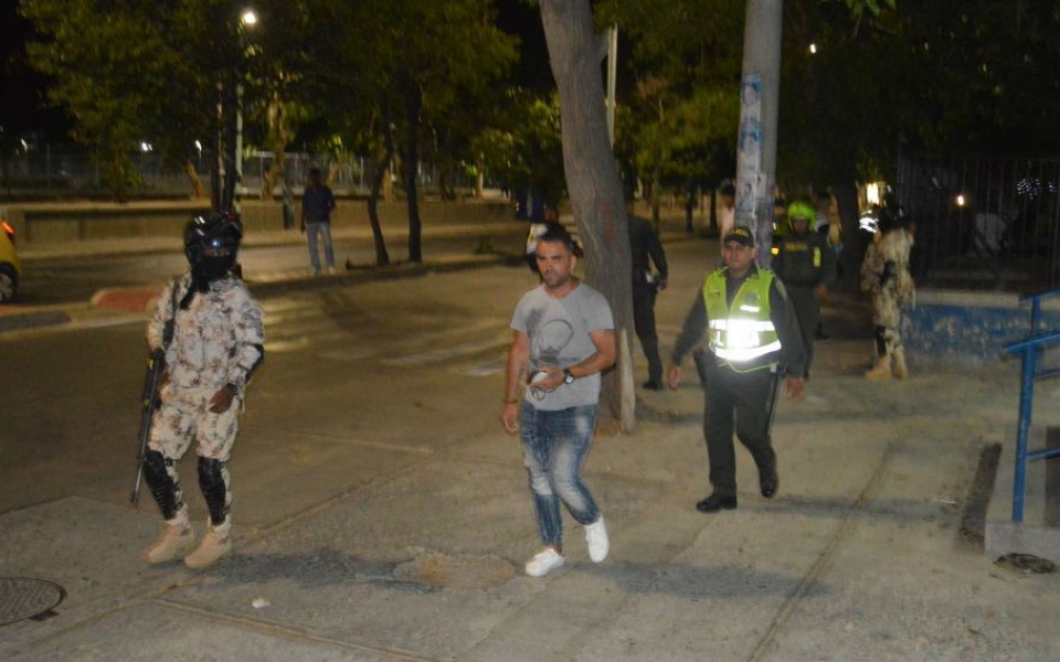 La Policía y el Ejército se toma Santa Marta.