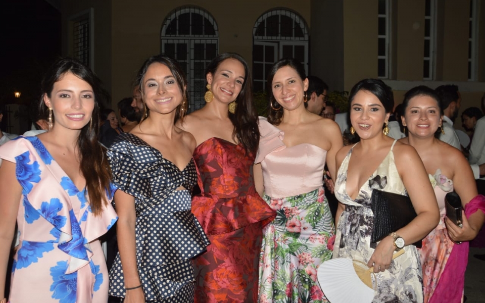 Natalia Amaya, Natalia Villalba, Tania González, Raquel Caputo, María del Pilar Cardona y Natalia Guerrero.