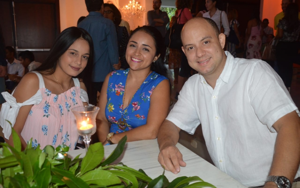 Óscar Mejía-Seguimiento. Francisco Castro Fuentes, Ana María Murillo y Yuritza Pacheco Perea